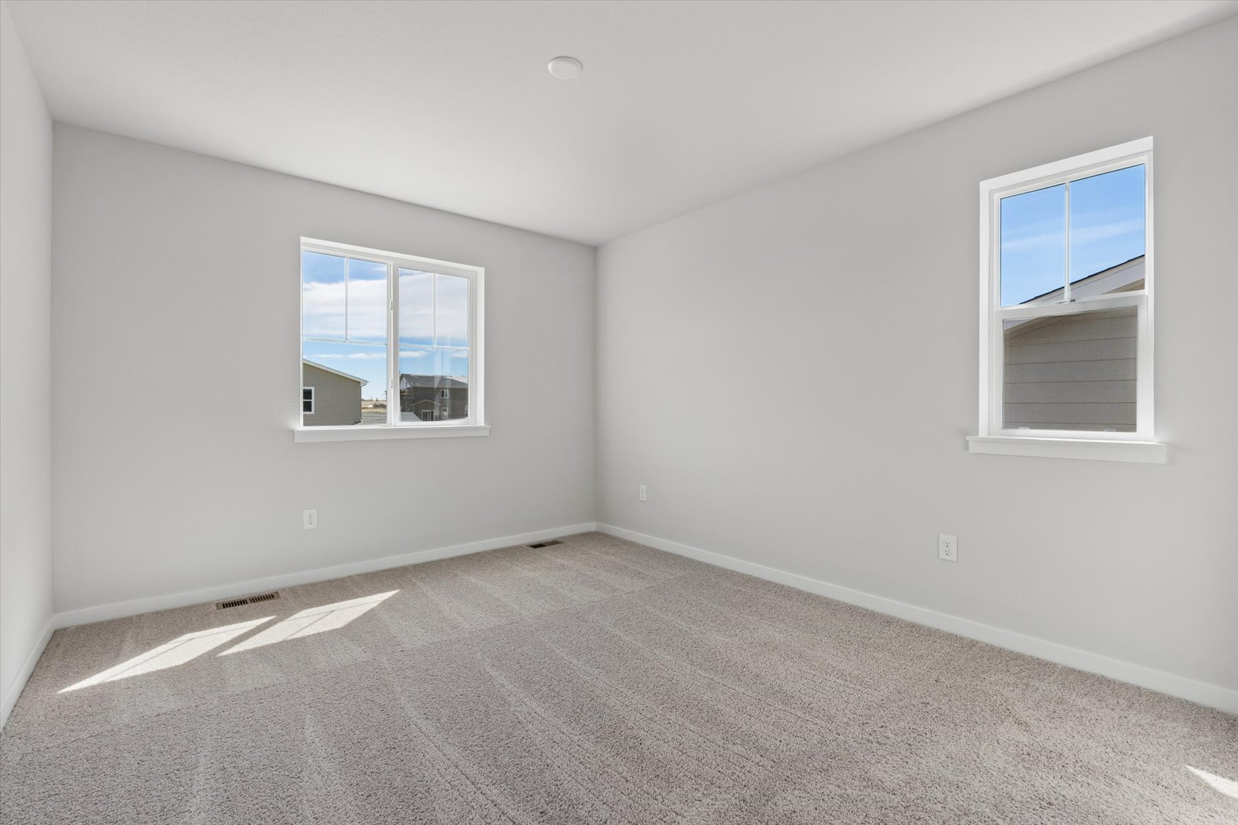 A room with windows.
