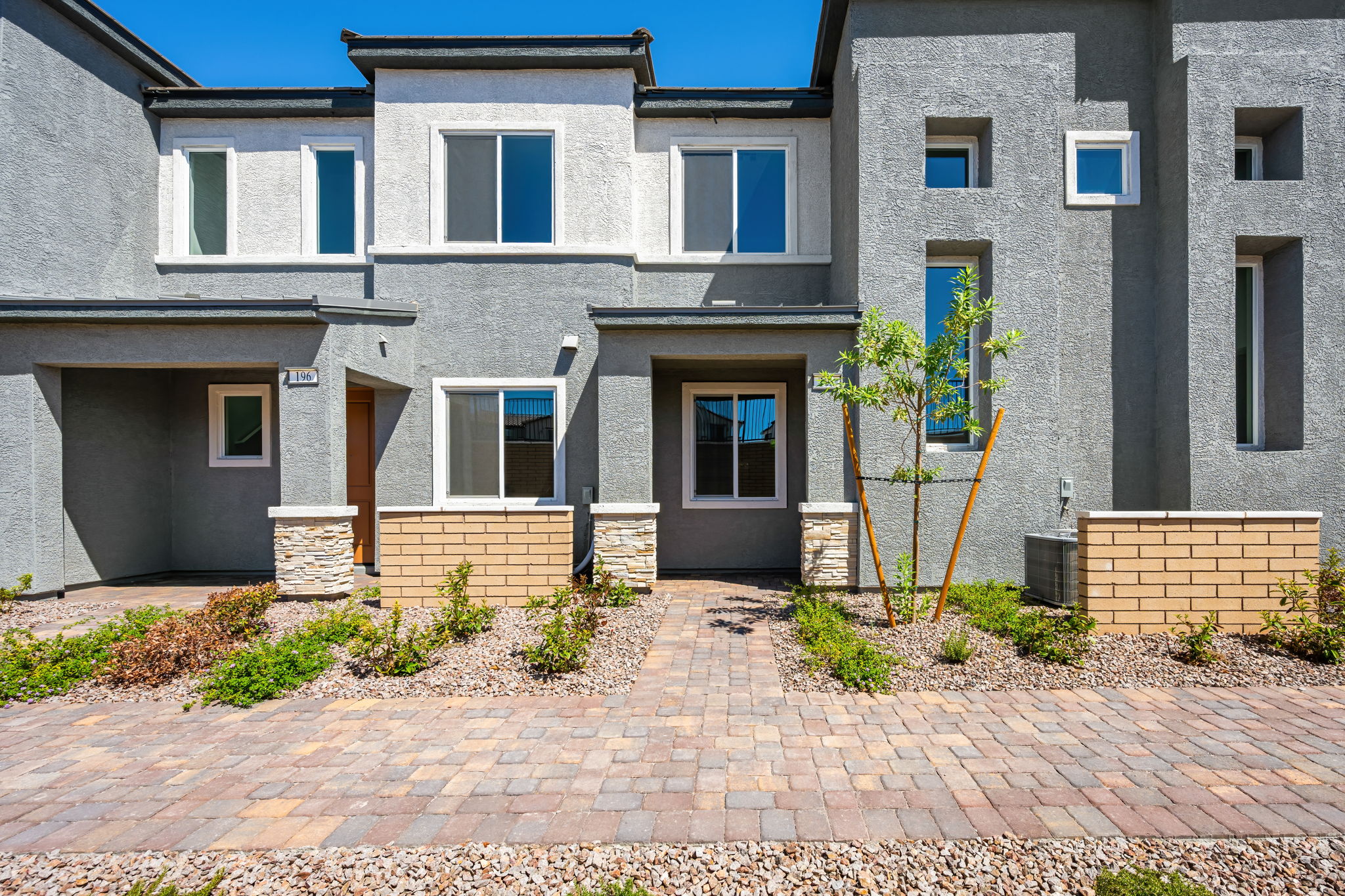 AL0089 198 FREEPORT VIEW PL