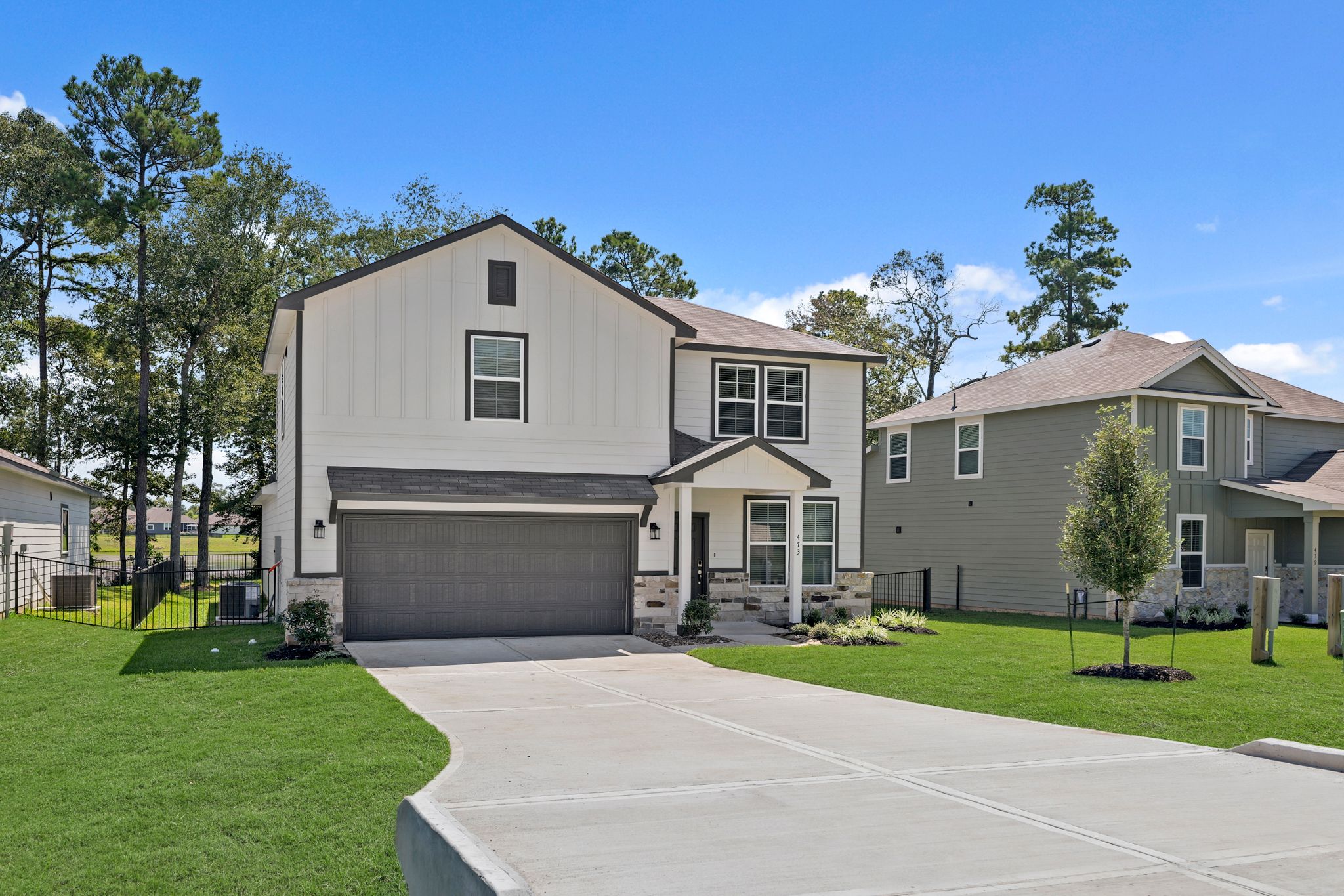 030108 473 Shoreview Drive