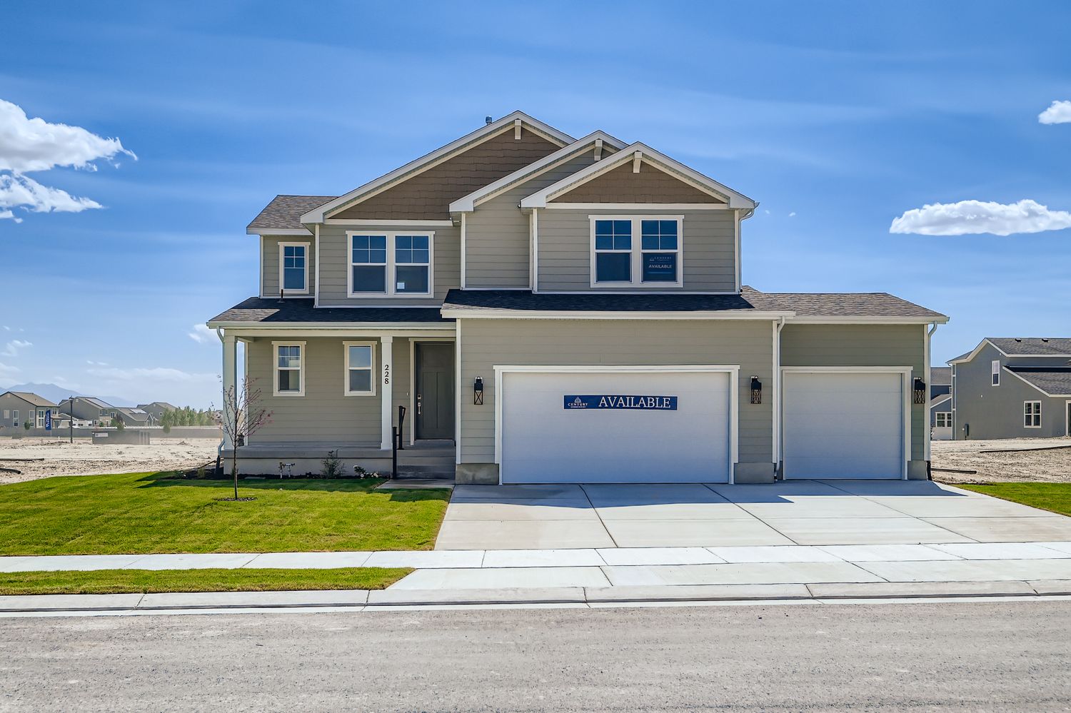 0159 228 E Quartz Creek Lane