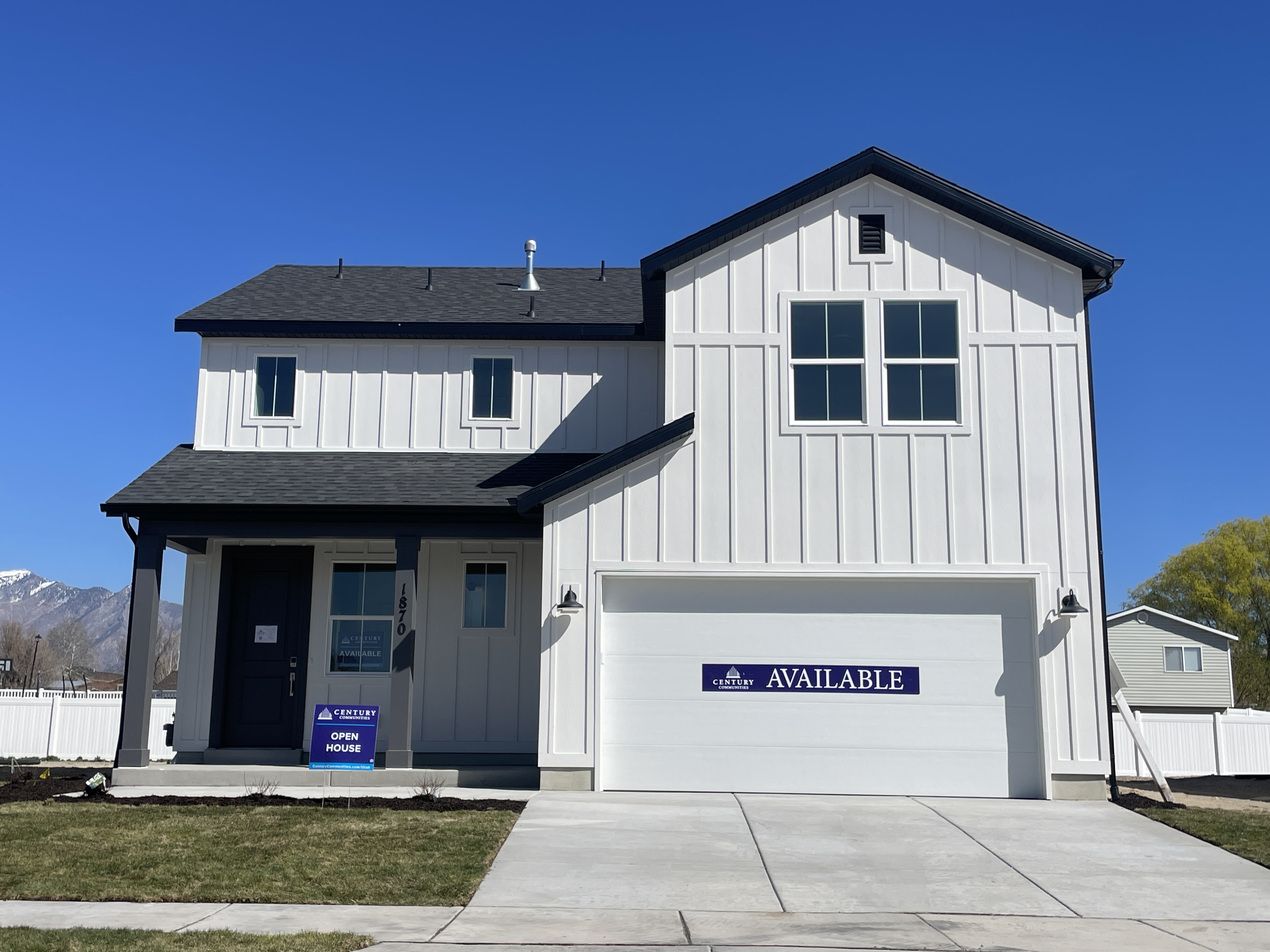 0023 1870 N 2230 W Street