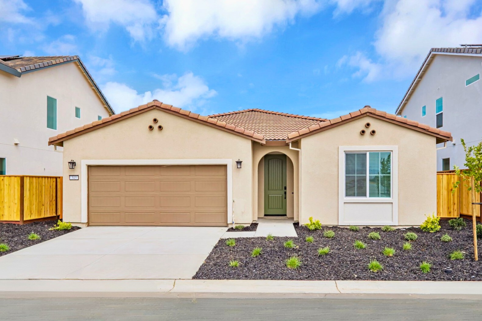 0011 343 Astilbe Street